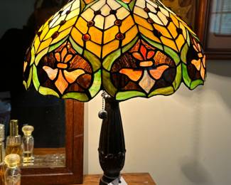 Dale Tiffany Style 23” 2 Light Lamp