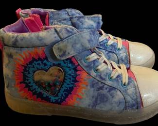 Athletic Works Tie Die Light Up Shoes 