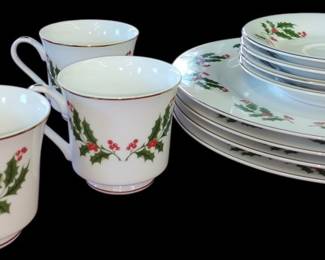 Christmas Holly Fine China Set 