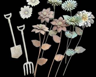 Cute Outside Garden Decor 