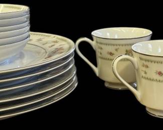 Abingdon Fine Porcelain China By Japan 