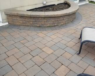 Paving squares and hardscape elements