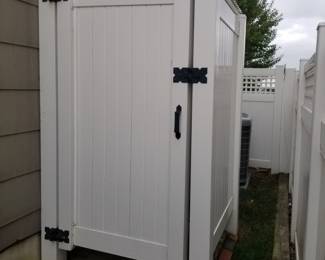 Vinyl outdoor shower surround