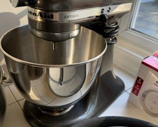 Artisan Kitchen Aid with grinder, beaters, bowl, etc