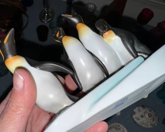 Herend Penguins !  OMG I love these guys!