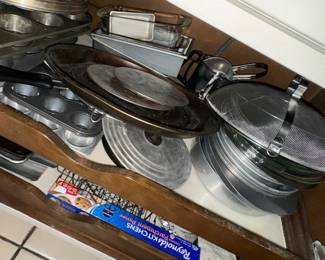 Lots of lovely kitchen treasures