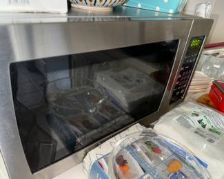 Microwave