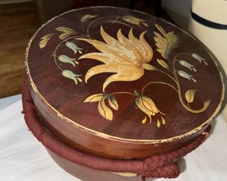 covered wooden box (more Shaker?)