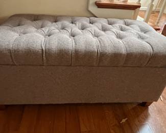 Upholstered storage bench