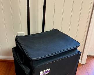 Crafting supply carrier