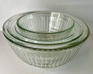 Pyrex mixing bowls