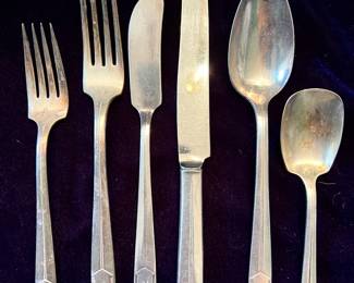 Holmes & Edwards inlaid silver flatware