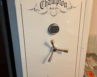 Champion Safe Co. gun safe