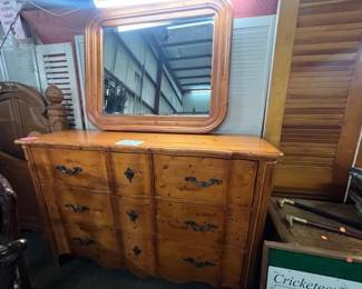WOOD DRESSER MATCHING MIRROR