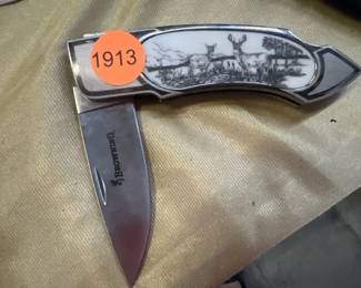 BROWNING POCKET KNIFE WITH DECORATIVE HANDLE