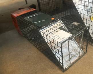 SMALL ANIMAL TRAP