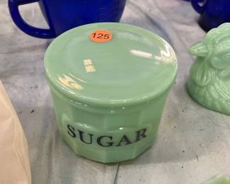 JADEITE LIDDED SUGAR DISH