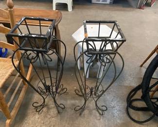 2 METAL PLANT STANDS