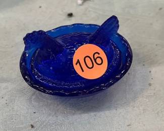 MINI COBALT HEN ON NEST