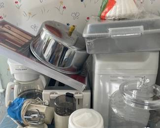 Kitchen items.