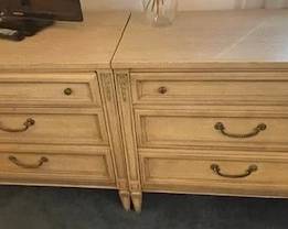 Pair of night stands.