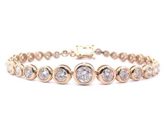New, Excellent Craftsmanship! Designer Oscar Friedman 7.68 Carat Natural Diamond Bezel Link Tennis Bracelet in 14k Yellow Gold Retail Value
