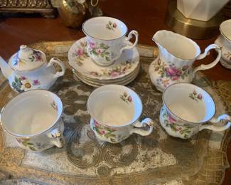 Royal Albert "Moss Rose" from England tea set