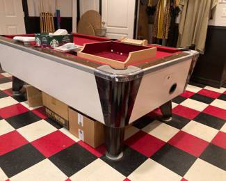Genuine Slate Playfield Pool Table
