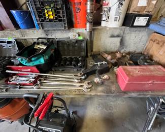 Wrenches, socket sets, towing ball mounts