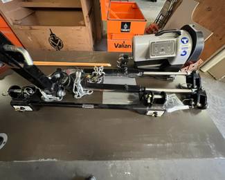 Tow bar setup and braking unit