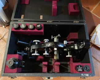 Vintage Leitz Wetzlar Microscope