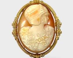 Fine 14K Yellow Gold Shell Cameo Pendant Brooch Pin
