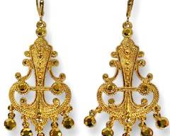 Larissa Barrera Costume Jewelry Drop Dangle Statement Earrings
