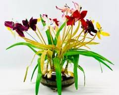 Fantastic Faux Tulip Bouquet In Glass Vase. Features Lifelike Tulips In A Variety Of Colors, Nestled In A Clear Glass Vase With Faux Water And Bulbs For Added Realism.

