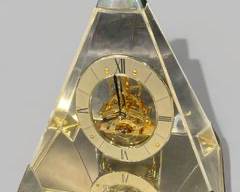 Vintage Seiko Quartz Skeleton Clock
