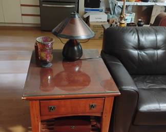 lamp table