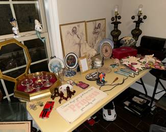 Bronze etched pair of lamps with mixed items 