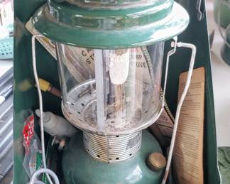 Vintage Coleman Lantern in Original Case