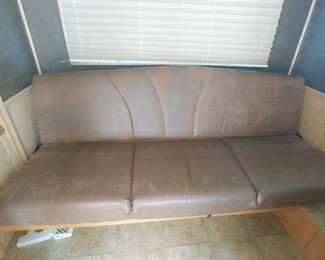 2009 Shadow Horse Trailer with living quarters