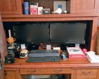 Desk Unit