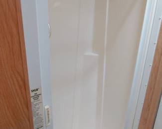 2009 Shadow Horse Trailer with living quarters