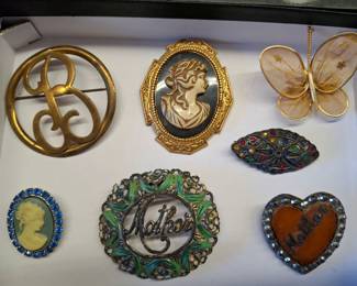 Vintage Costume Jewelry