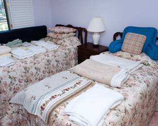 Link Taylor twin beds