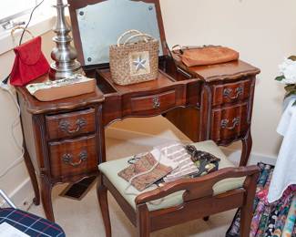 Link Taylor Furniture