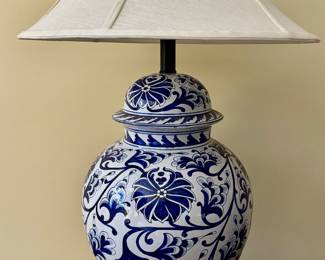 Blue & White Ginger Jar Lamp