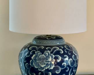 Blue & White Lotus Flower Lamp