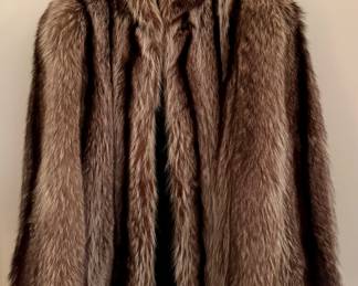 Diutshfurs Boston Fur Coat