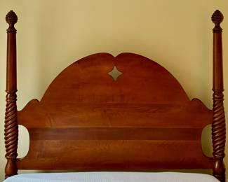 headboard detail