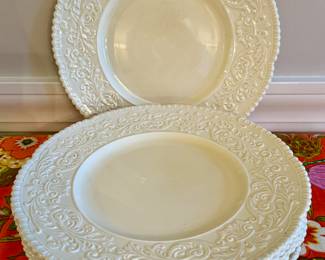 Royal Cauldron England (7) Plates