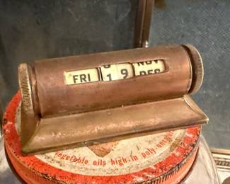 Vintage Nichols Products CO USA pat.1946 Brass Drum Perpetual Calendar Desk Date